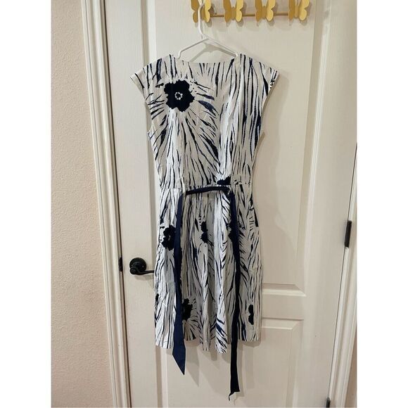 Samantha Sung Sleeveless Detachable Belt Dress size 2 - Picture 6 of 7